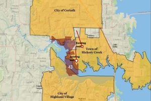 The map shows the proposed gas lease parcel in purple, and the city limits for Highland Village, Corinth, and Hickory Creek in orange. Federal law does not allow the BLM to lease minerals in areas within city limits. (Map by Center for Biological Diversity, annotated with existing well locations (red circles) and lateral runs (red lines). (By The Lewisville Texan Journal) 