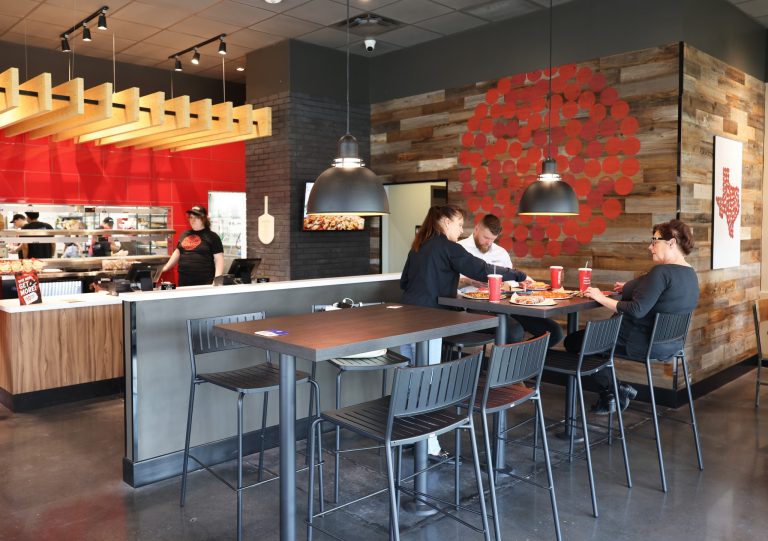 Donatos Pizza now open in Flower Mound