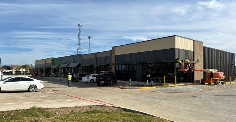 Barber shop, credit union coming to new Argyle shopping center